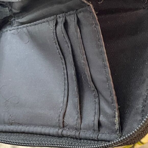 Vera Bradley Wallet - Picture 6 of 6